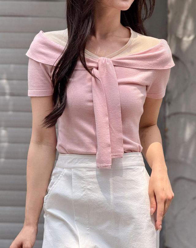 로트르드민 Nuve Scarf Off Pink Knit 착용컷