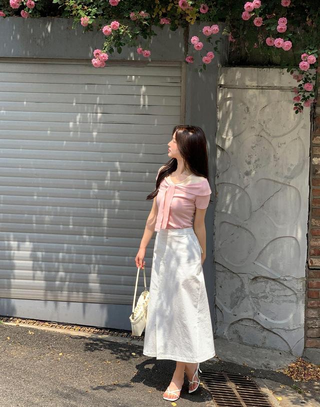 로트르드민 Cotton Pocket A-Line Skirt 착용컷