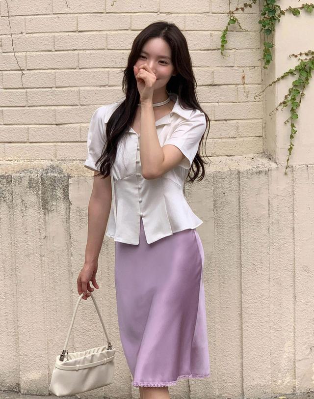 로트르드민 Noe summer Tied Cream Blouse 착용컷