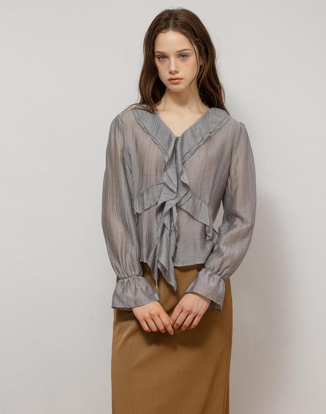 로트르드민 Drape Ruffle light gray Blouse 착용컷