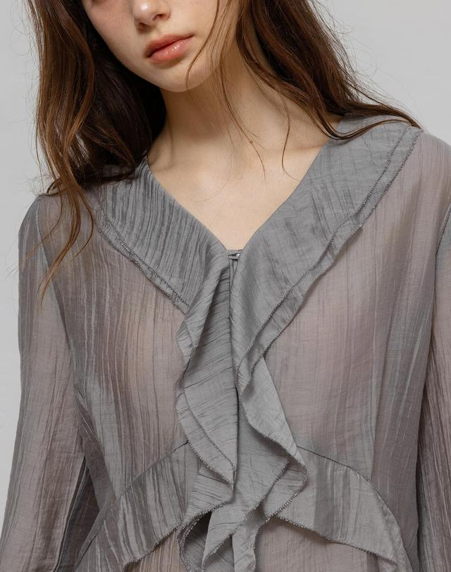 로트르드민 Drape Ruffle light gray Blouse 착용컷