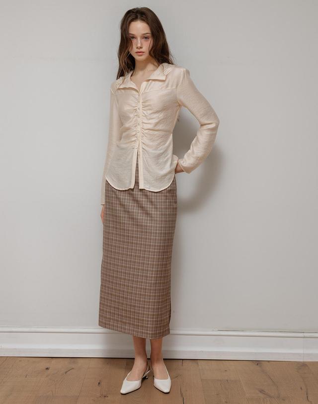 로트르드민 Sienne Shiring Tied Blouse 착용컷