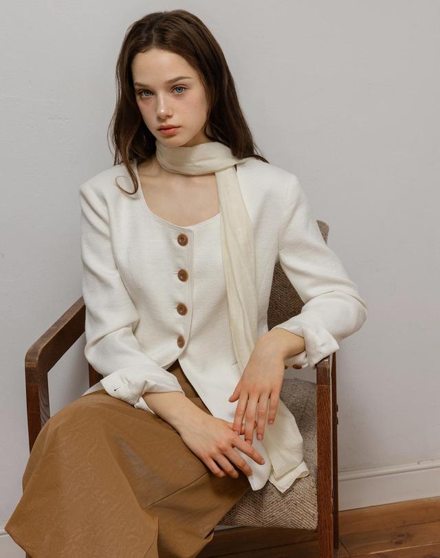 로트르드민 Maren Tweed Jacket 착용컷