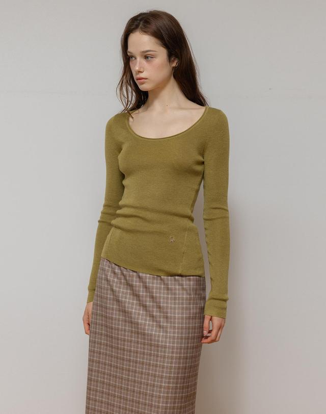 로트르드민 U neck knit 그린 착용컷