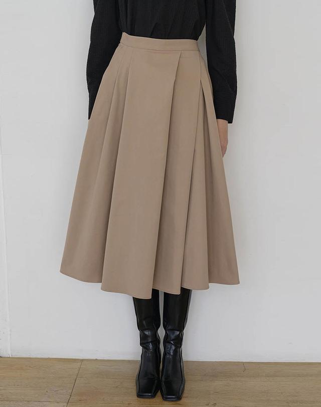 로트르드민 Lautre Diana Beige flare skirt 착용컷