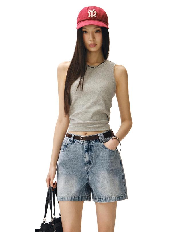데케트 우먼 Signature Denim Shorts DCWPT007LBlueB 착용컷