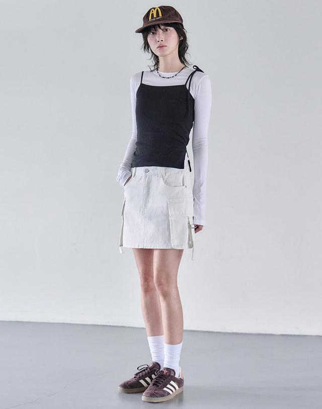데케트 우먼 Cargo Mini Skirt DCSK004Ivory 착용컷