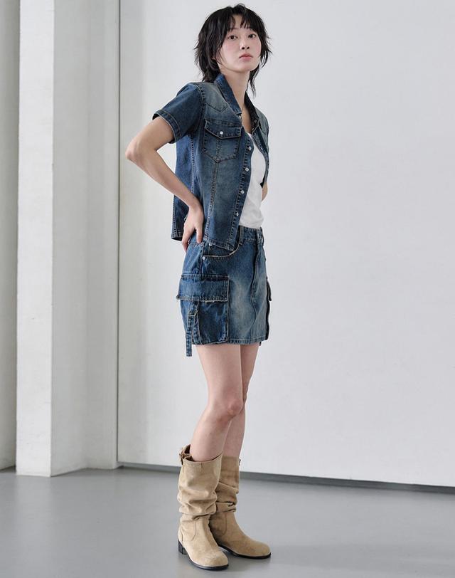 데케트 우먼 Cargo Mini Skirt DCSK004BlueA 착용컷