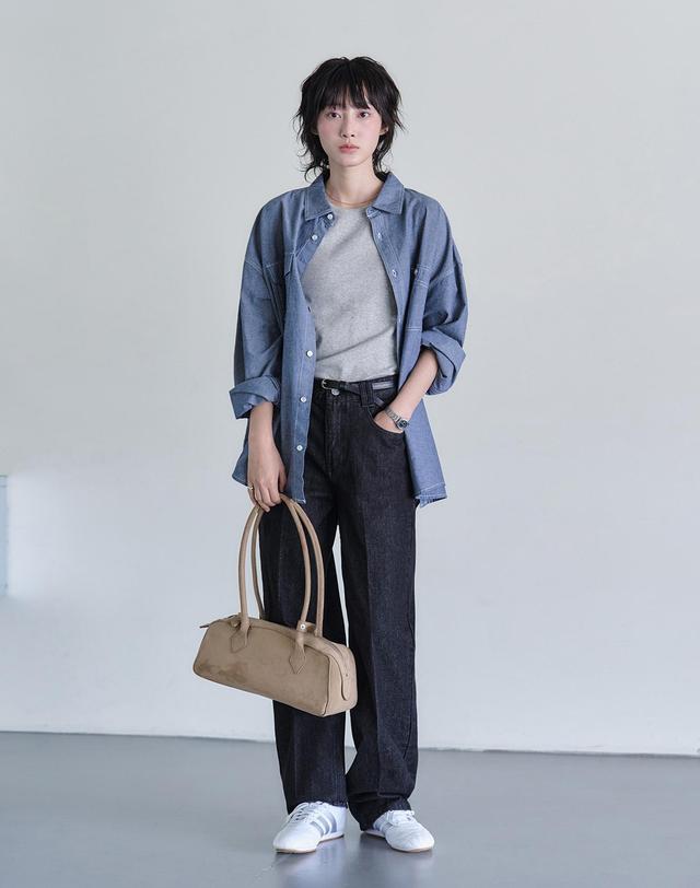 데케트 우먼 Signature Straight Jeans DCWPT001Black 착용컷