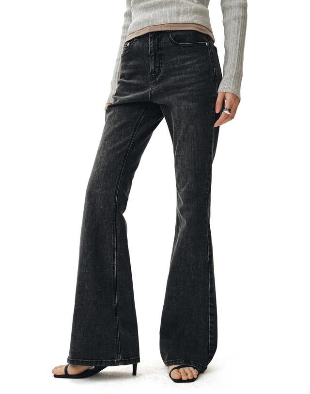 데케트 우먼 Signature Slim Flared Jeans DCWPT005BlackB 착용컷