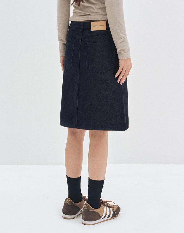 데케트 우먼 Signature Midi Skirt DCSK002CPINDIGO 착용컷