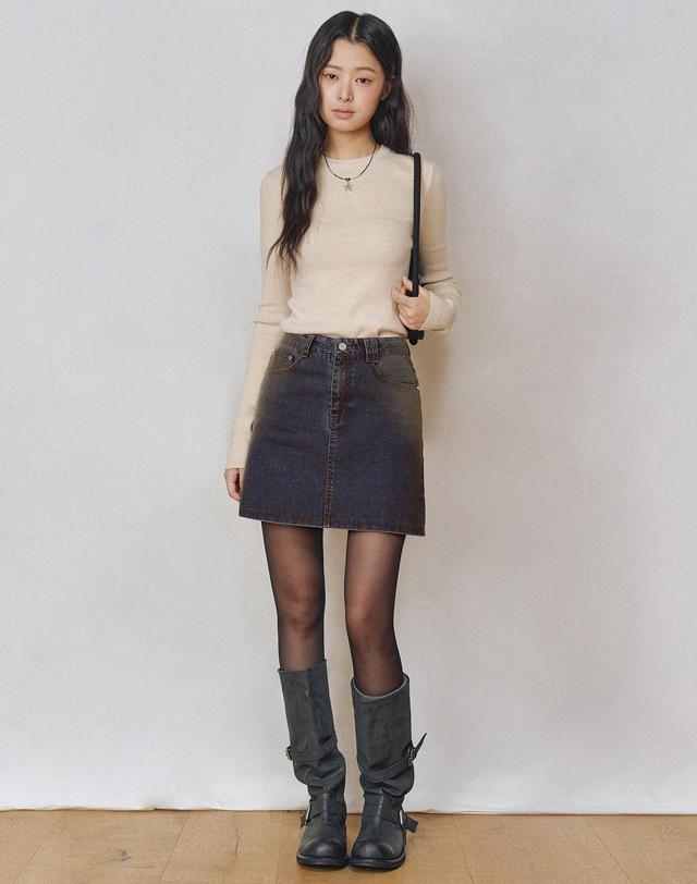 데케트 우먼 [벨벳데님]Velvet Mini Skirt DCSK007RUSTBLUE 착용컷