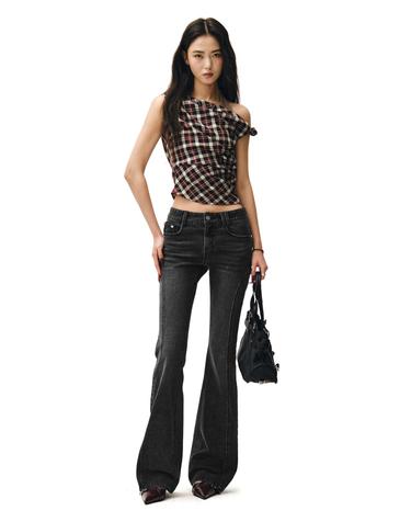 Zip Pocket Slim Low Rise Flared Jeans DCWPT021BLACK
