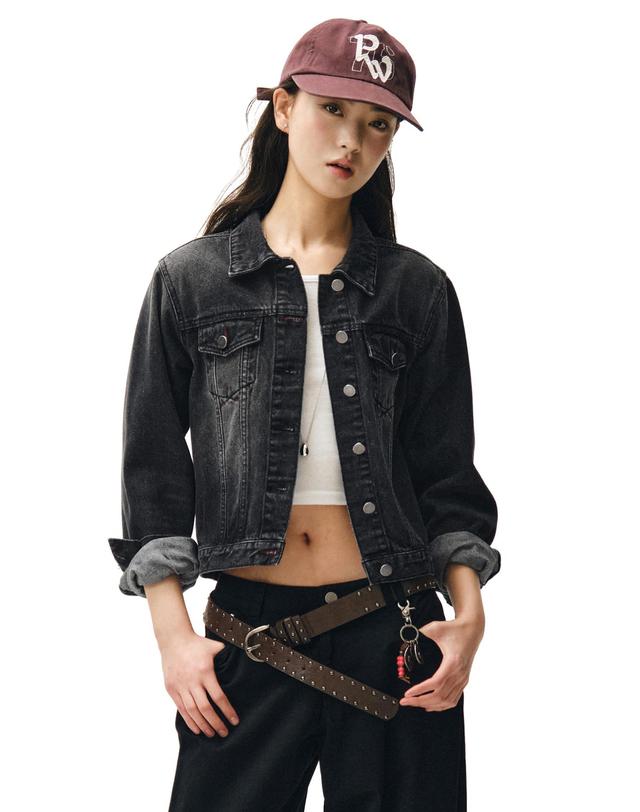 데케트 우먼 Cropped Denim Jacket DCWJK002BLACK 착용컷