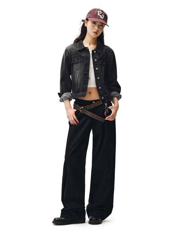 데케트 우먼 Cropped Denim Jacket DCWJK002BLACK 착용컷