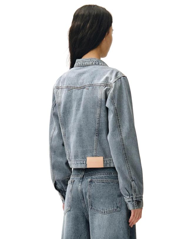 데케트 우먼 Cropped Denim Jacket DCWJK002LIGHTBLUE 착용컷