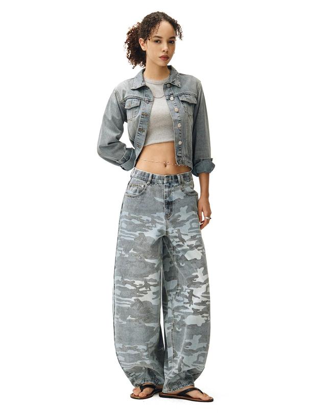 데케트 우먼 Camouflage Barrel Jeans DCWPT020LIGHTBLUE 착용컷