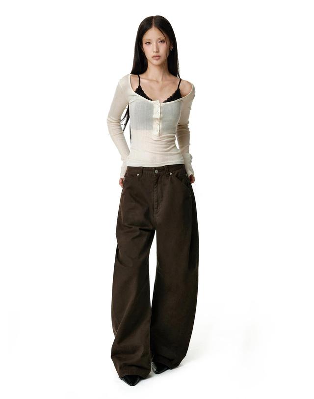 데케트 우먼 Cinchback Barrel Wide Leg Pants DCWPT022BROWN 착용컷
