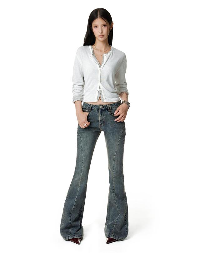 데케트 우먼 Adjustable Back Low Rise Slim Flared Jeans DCWPT030BLUE 착용컷
