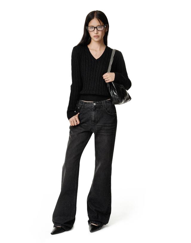 데케트 우먼 Adjustable Back Low Rise Relaxed Flared Jeans DCWPT031BLACK 착용컷