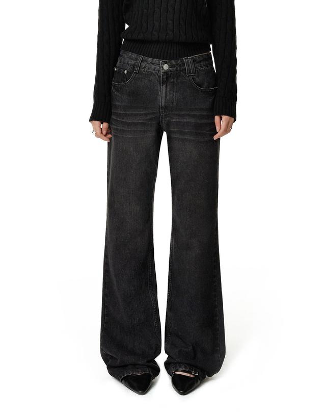 데케트 우먼 Adjustable Back Low Rise Relaxed Flared Jeans DCWPT031BLACK 착용컷