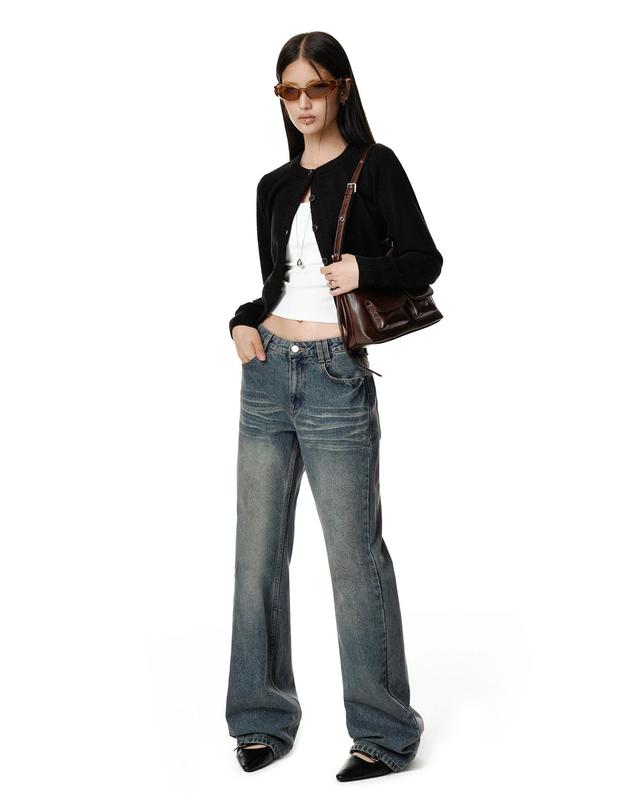데케트 우먼 Adjustable Back Low Rise Relaxed Flared Jeans DCWPT031BLUE 착용컷