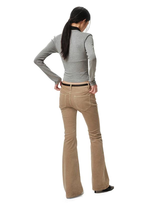 데케트 우먼 Signature Slim Low Rise Flared Corduroy Pants DCWPT041BEIGE 착용컷
