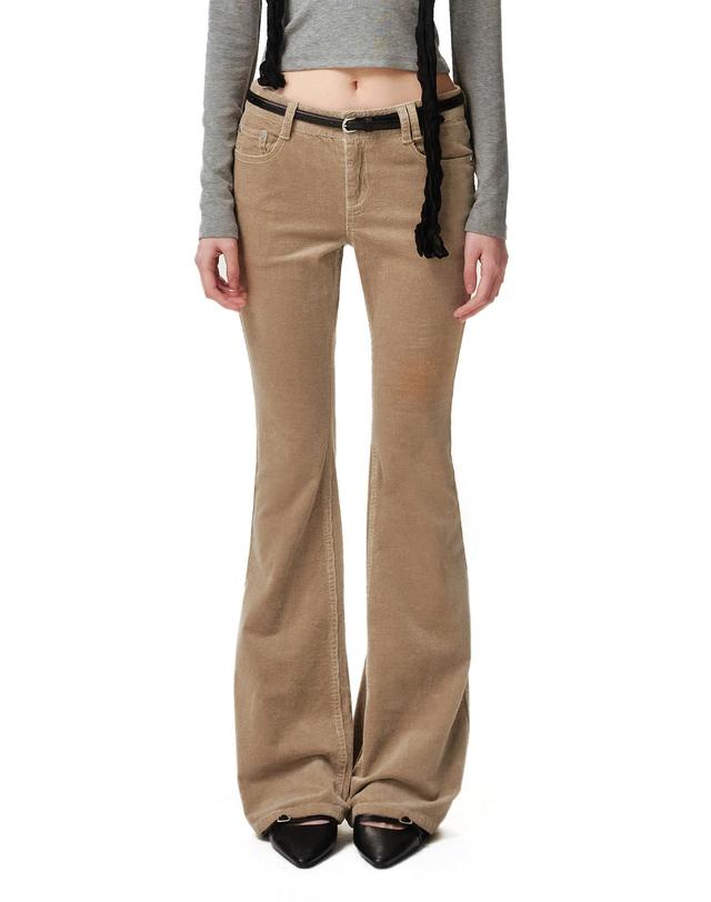데케트 우먼 Signature Slim Low Rise Flared Corduroy Pants DCWPT041BEIGE 착용컷