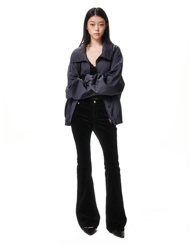 데케트 우먼 Signature Slim Low Rise Flared Corduroy Pants DCWPT041BLACK 착용컷