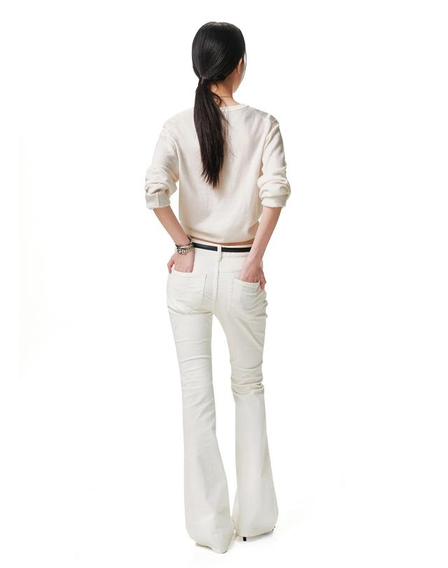 데케트 우먼 Signature Slim Low Rise Flared Corduroy Pants DCWPT041IVORY 착용컷