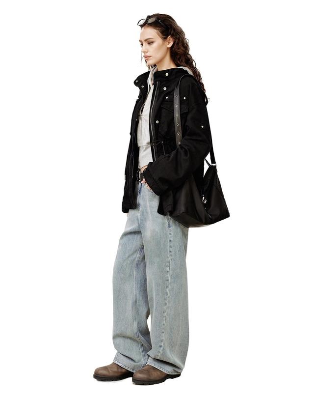 데케트 우먼 Field Jacket DCWJK003BLACK 착용컷