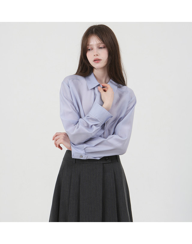 루미에반 뒷트임 랩 카라 블라우스 LB69BLM108Z 착용컷