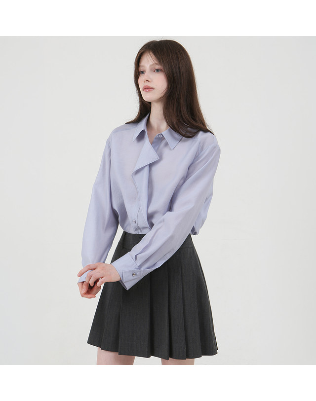 루미에반 뒷트임 랩 카라 블라우스 LB69BLM108Z 착용컷