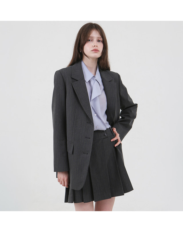 루미에반 스트라이프 플리츠 미니 스커트 LB6XSKM191Z 착용컷