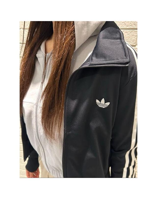 아디다스 아디다스 오리지널 파이어버드 클래식 트랙 탑 저지 자켓 블랙 KD7981 착용컷