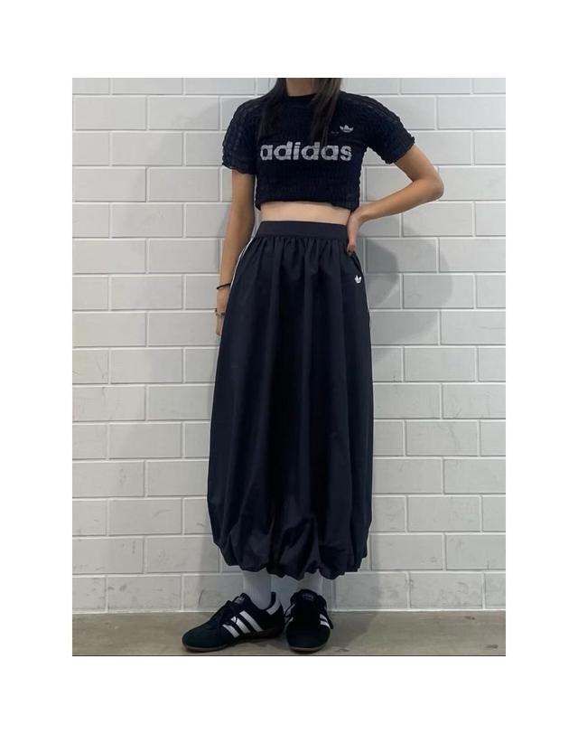 아디다스 아디다스 오리지널 스모킹 로고 숏 슬리브 반팔 티셔츠 블랙 KD0300 착용컷