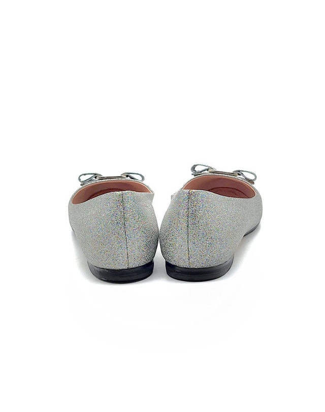 살바토레 페라가모 [중고명품] [중고명품] 페레가모 글리터 바라 플랫슈즈 L113990 BLACK 착용컷