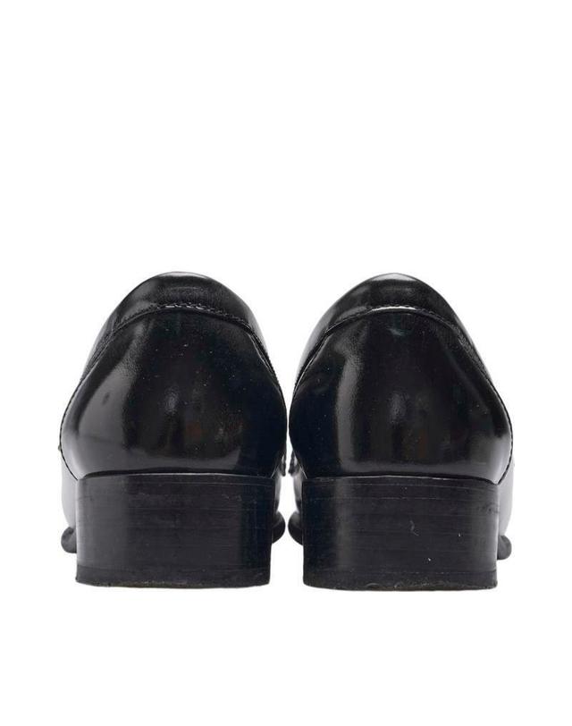 살바토레 페라가모 [중고명품] [중고명품] 살바토레 페라가모 235mm 블랙 카프스킨 간치니 금장 버클 여성 로퍼 BLACK 착용컷
