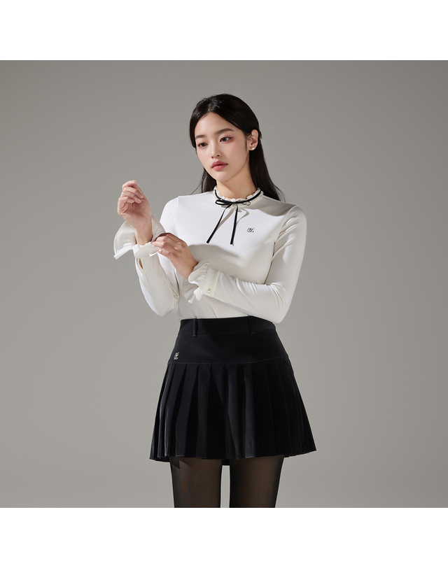 페어라이어 프릴 리본 티셔츠 (아이보리) 착용컷