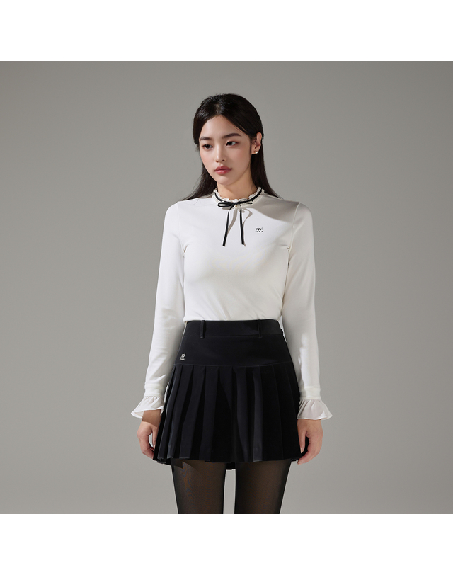 페어라이어 프릴 리본 티셔츠 (아이보리) 착용컷