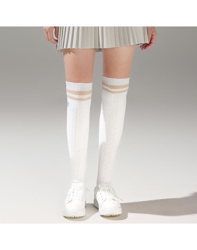 페어라이어 케이블 니하이 삭스 (아이보리) 착용컷