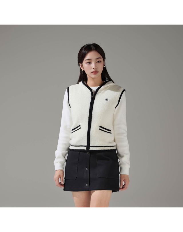 페어라이어 스웨이드 본딩 스커트 (블랙) 착용컷