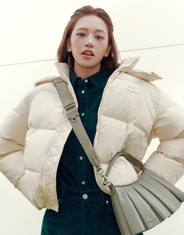 [라코스테 공식] 여성 코듀로이 로고 자수 셔츠 CF5336-55N YZP