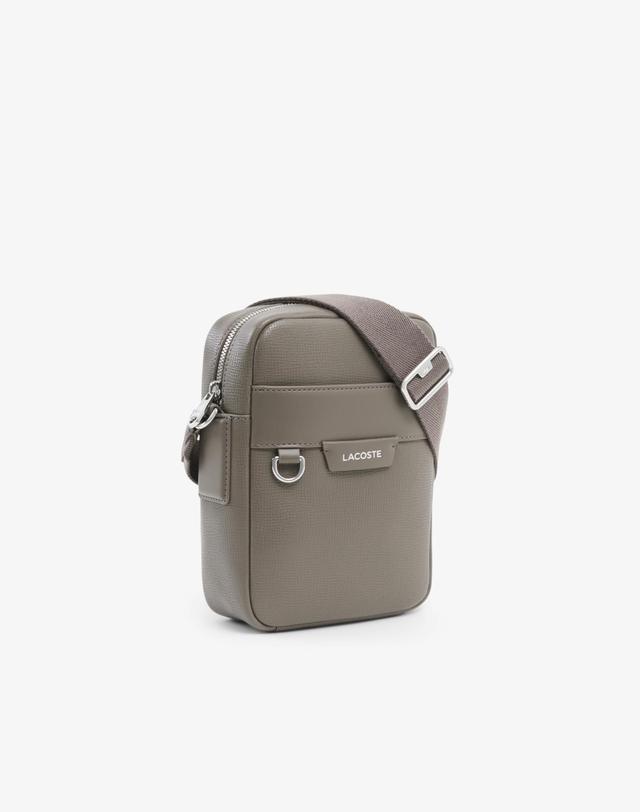 라코스테 [라코스테 공식] 남성 오시안 세로형 카메라백 NH5047O56G Q80 착용컷