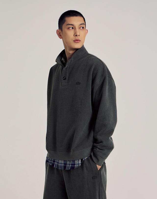 라코스테 [라코스테 공식] 남성 워싱 반버튼넥 풀오버 SH360E-56N UWC 착용컷