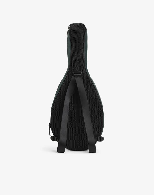 라코스테 [라코스테 공식] 남성 플레이 인 라코스테 라켓백 NH5447G56N T95 착용컷