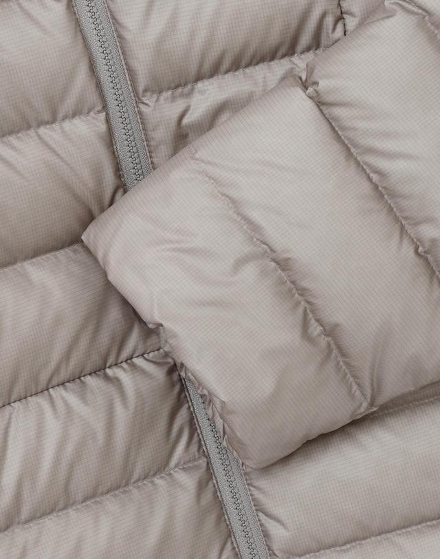 라코스테 [라코스테 공식] 여성 NEW 초경량 후드 다운 점퍼 AH460-56N 69X 착용컷