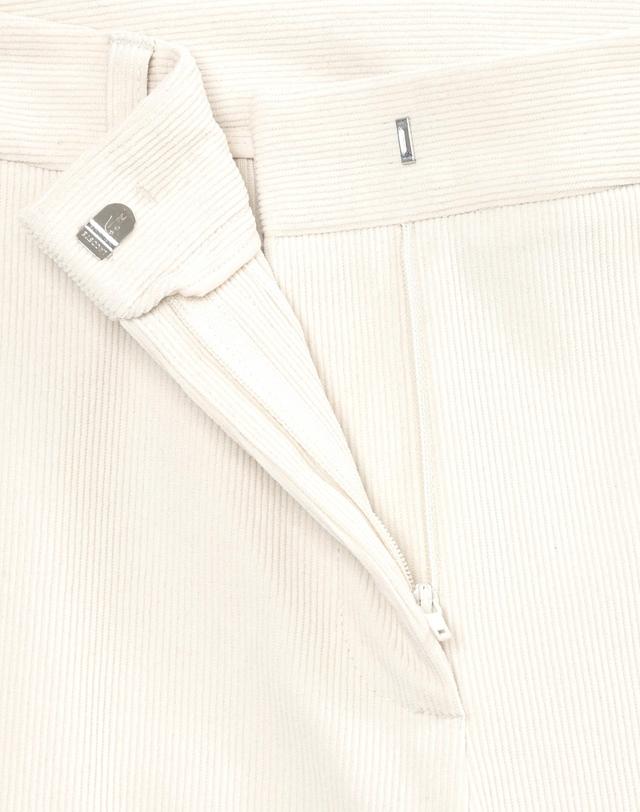 라코스테 [라코스테 공식] 여성 세미와이드핏 코듀로이 팬츠 HF626E-56N 70V 착용컷