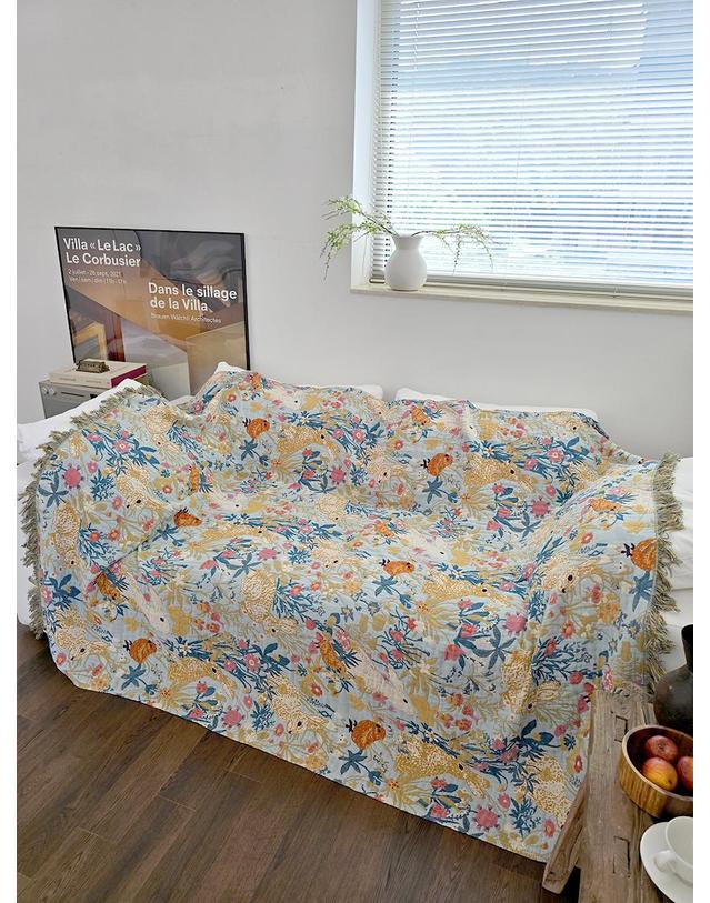 블랑쉬하우스 블랑쉬 메도우 래빗 퀸사이즈 150x200 리버서블 거즈이불 착용컷