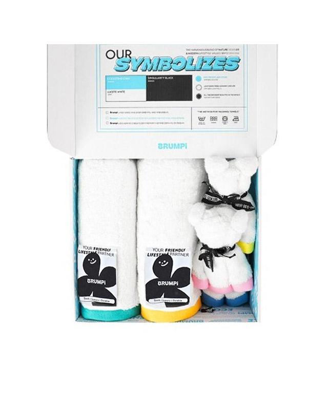 브룸피 브룸피 프리미엄 뱀부얀+코마사 40수 타월 220g 선물세트(화이트 2개+핸드타월 2개) 착용컷